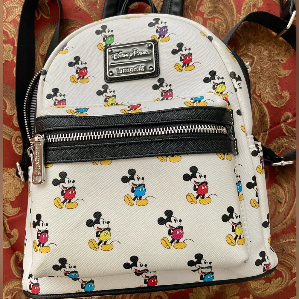Loungefly Mickey mini-backpack